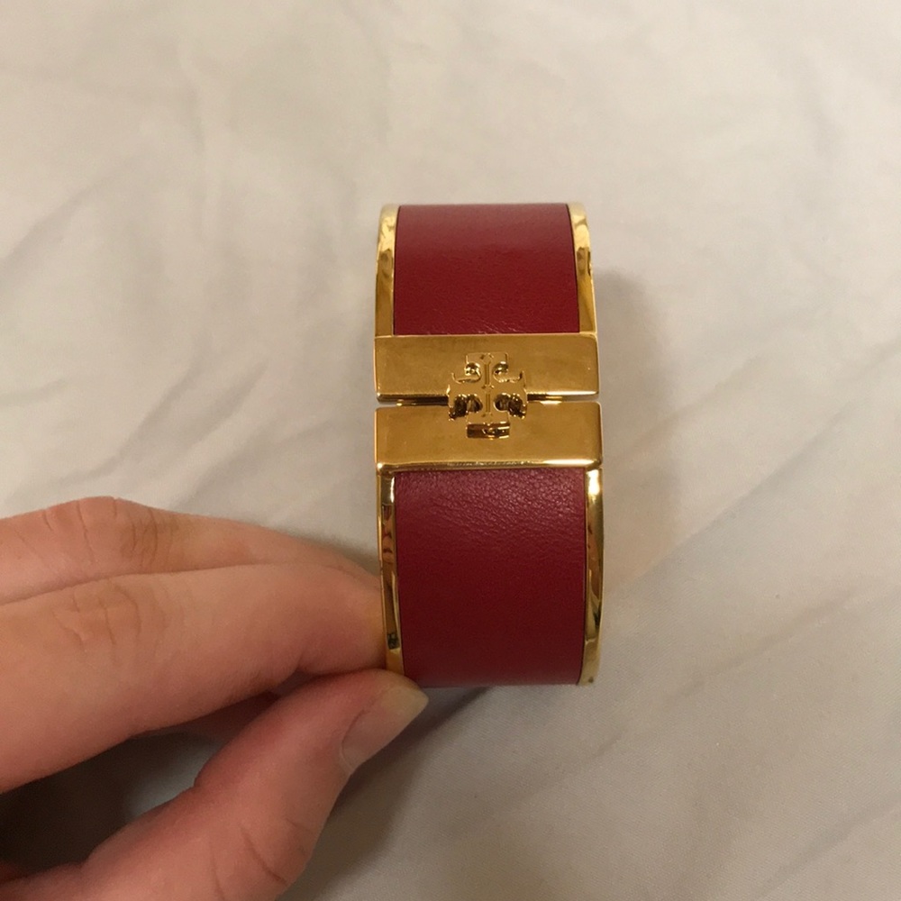 TORY BURCH BRACELET